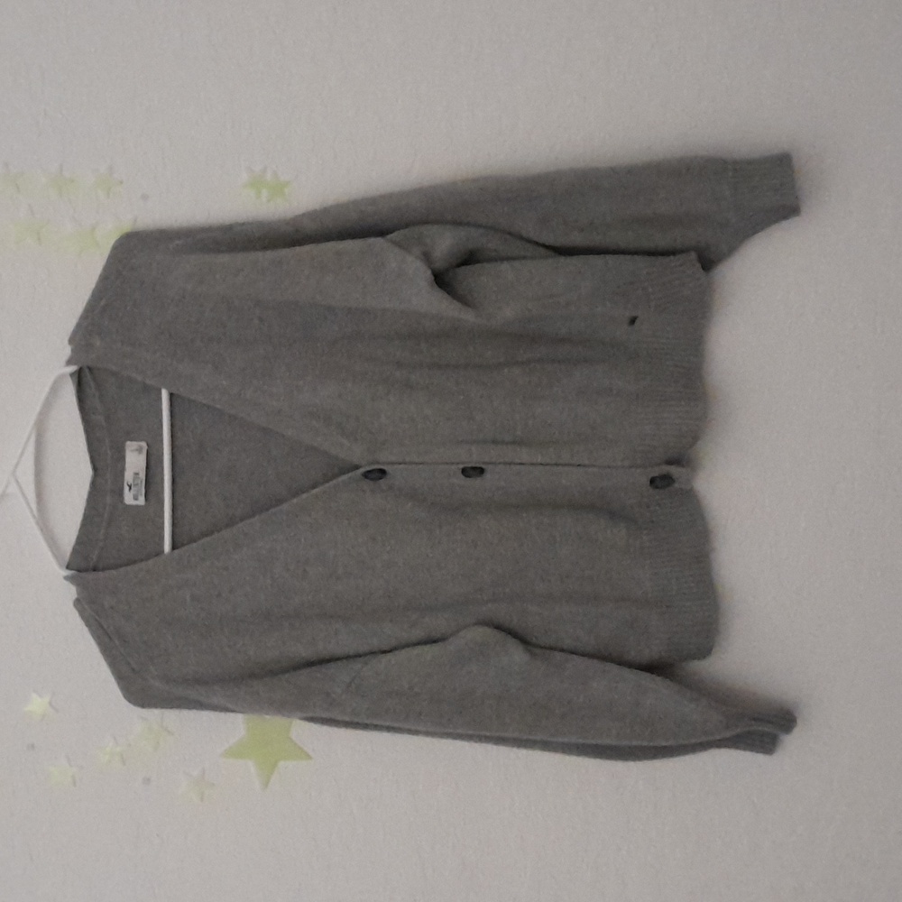 Hollister granny core light weight sweater